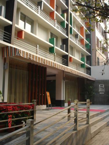 Yanjiang East Garden Inn Гуанджоу Екстериор снимка